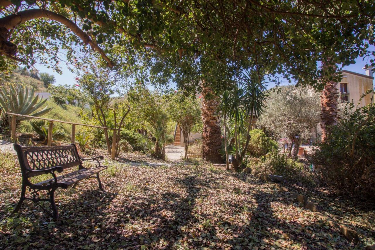 Tarantola Vakantieboerderij Alcamo